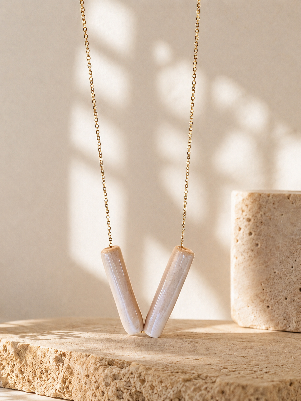 Collar cerámico de doble volumen