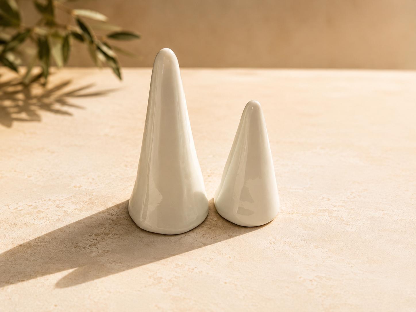 Portaanillos de porcelana